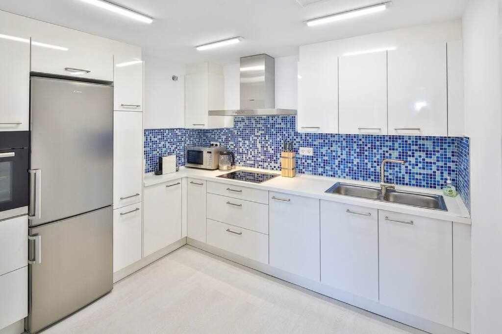 Puerto Banus Penthouse Apartment K1 Marbella Zewnętrze zdjęcie